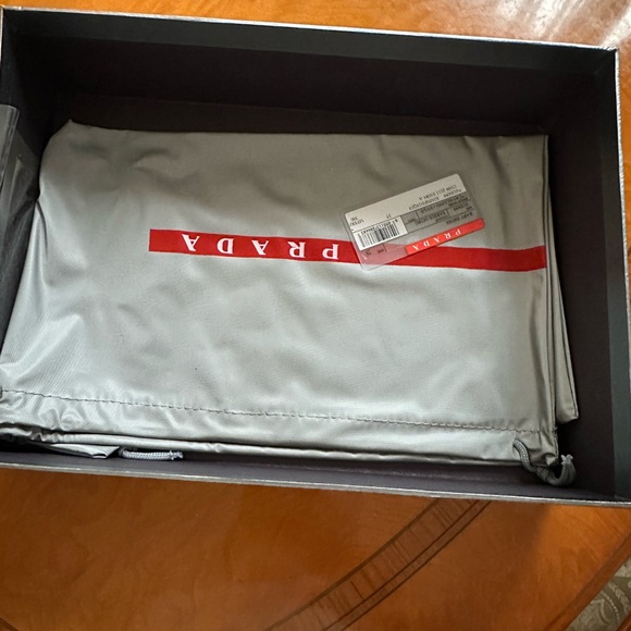 Prada GIRLS  Leopard Print Boots - Black and Brown - Picture 12 of 12